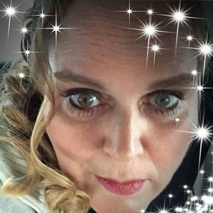 Meet your Posher, Alison